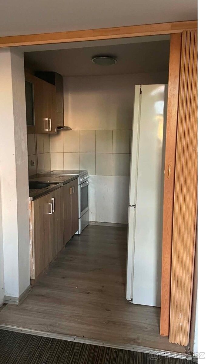 Byty, Hronov, 549 31 - 2