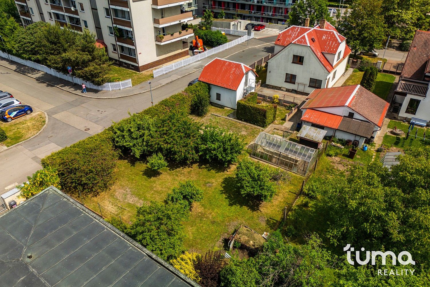 Prodej pozemek pro bydlení - Praha - Horní Měcholupy, okres Praha 15, Hlavní město Praha - 5
