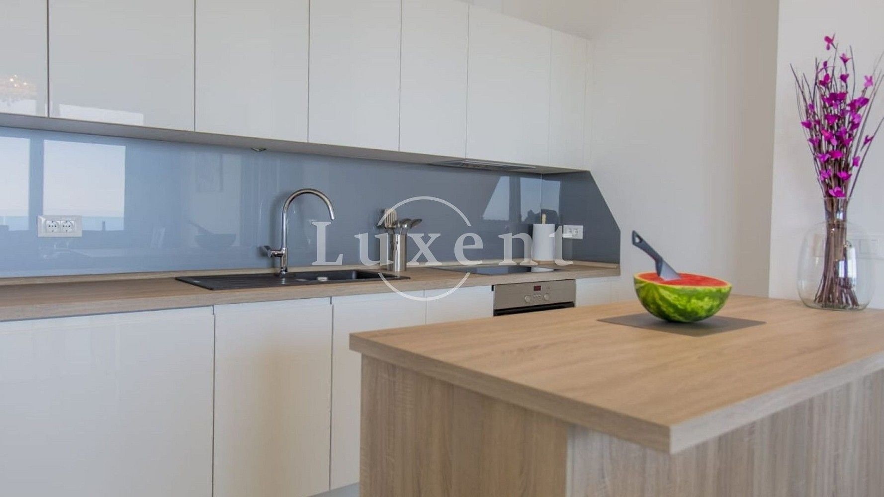 Rodinný dům · 350 m² · Makarská, Chorvatsko - 3