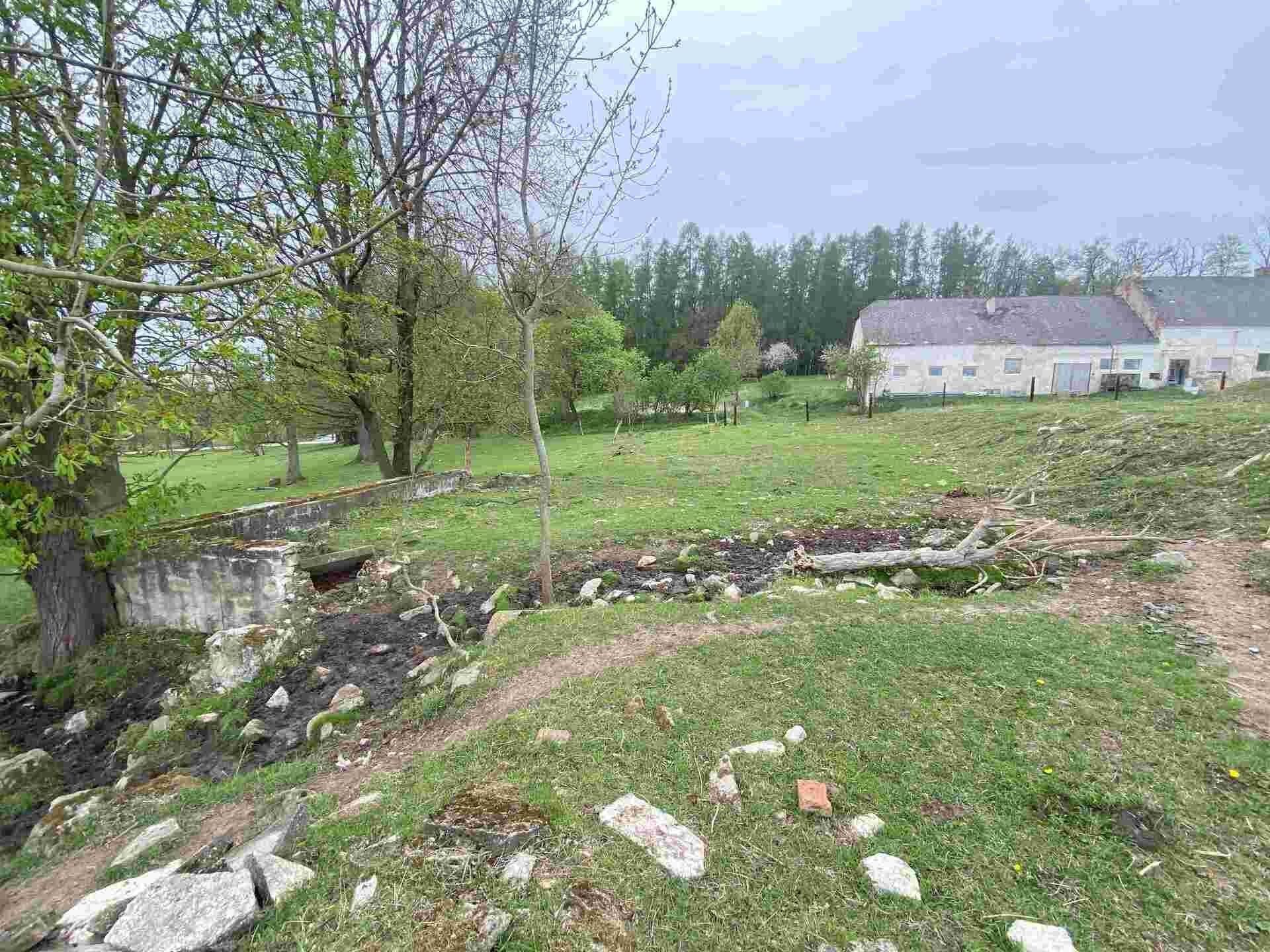 Pozemek pro bydlení · 1 454 m² · Žár - 3