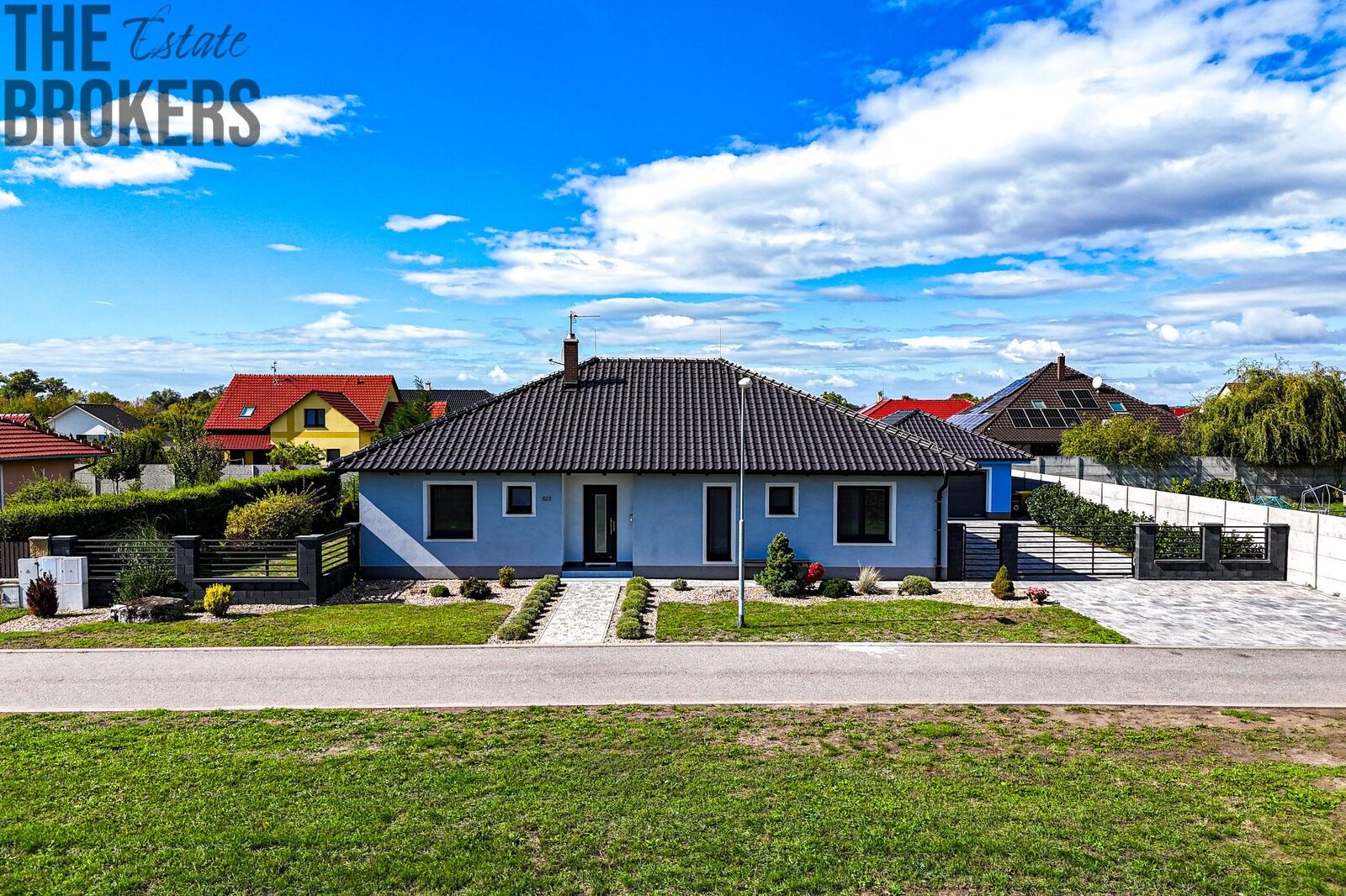 Rodinné domy, Platanová, Březí, 133 m² - 1