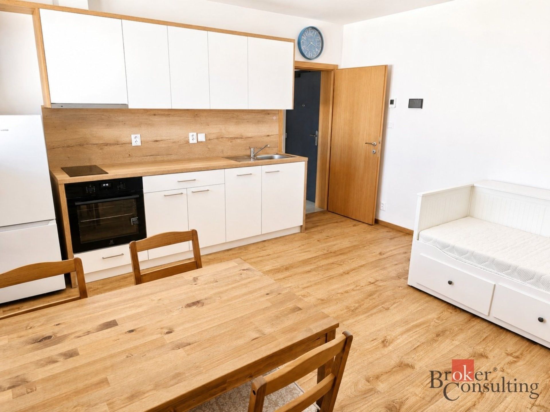 1+kk, Domažlická, Plzeň, 25 m² - 1