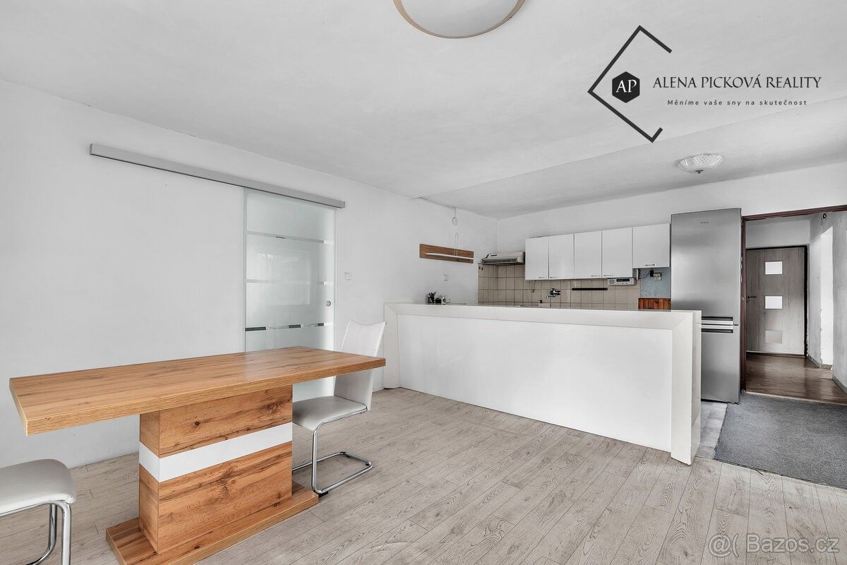 Prodej rodinný dům - Holetín, 539 71