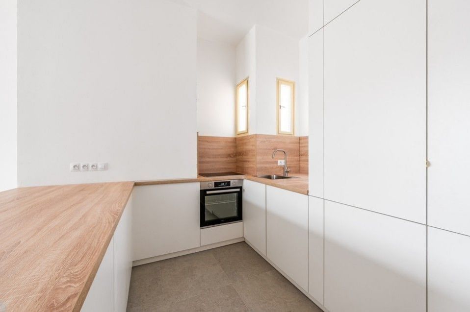 2+kk, Sokolovská, Praha, 69 m² - 2