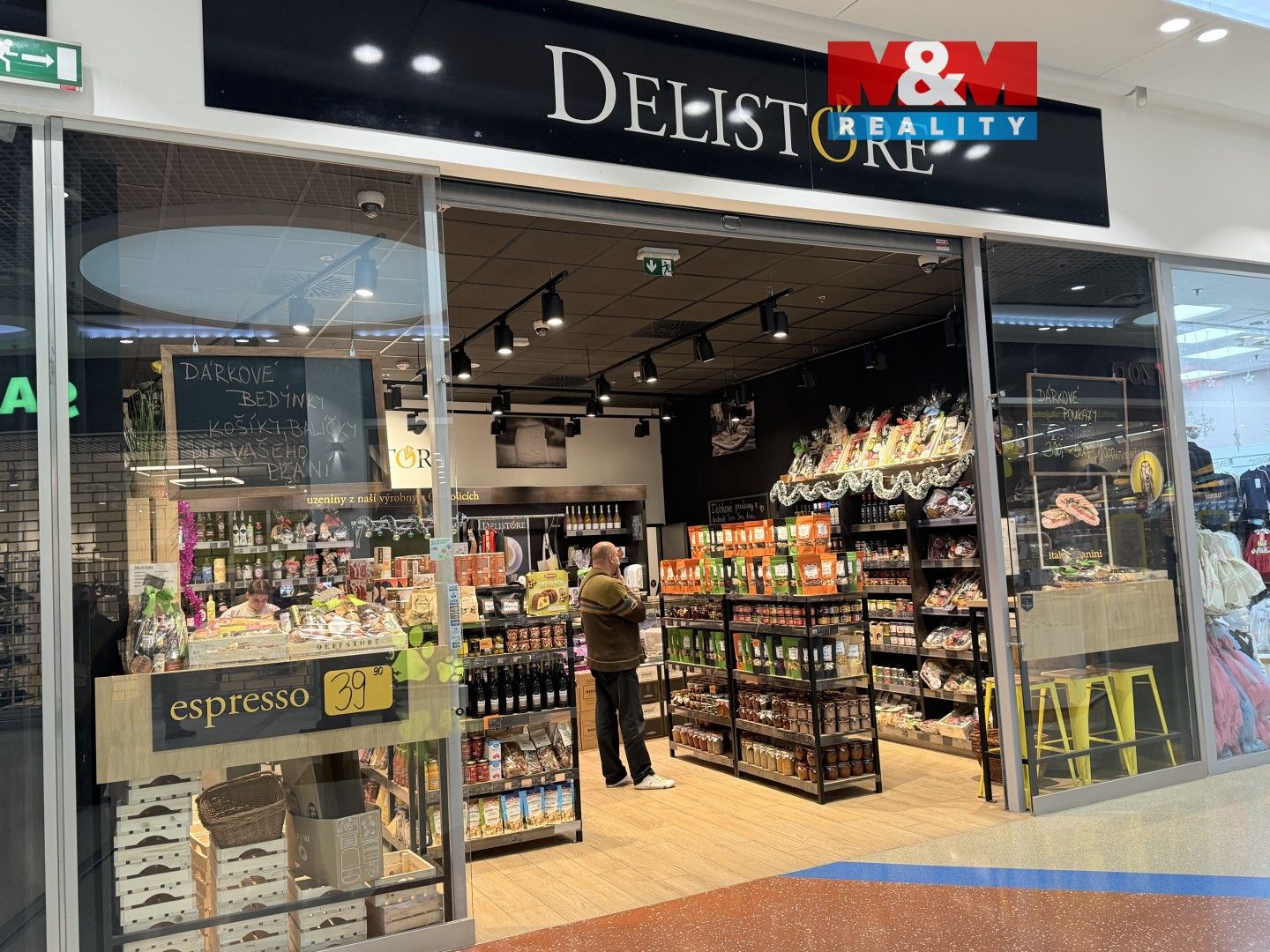 Obchodní prostory, U Slavie, Praha, 65 m²