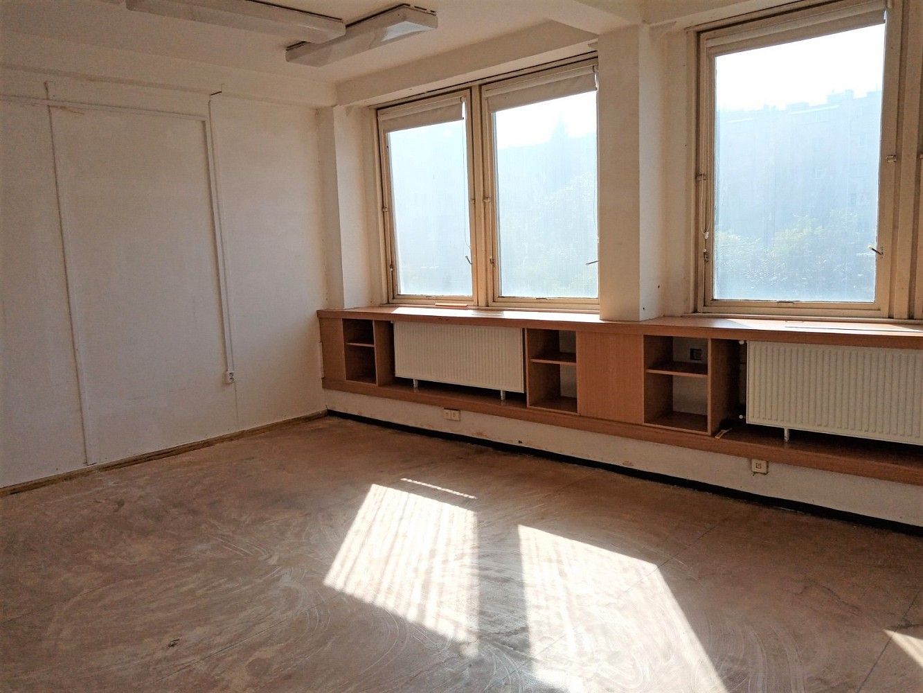 Kancelář · 28 m² · Praha - Bubeneč, okres Praha 6, Hlavní město Praha - 4