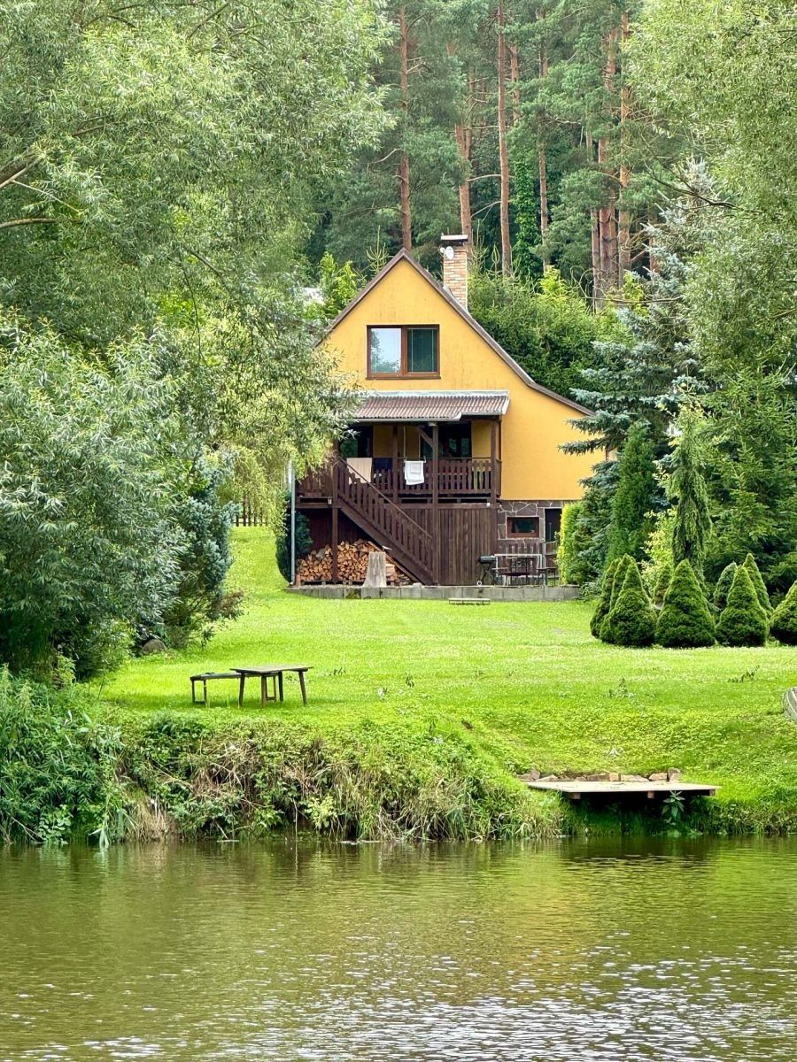 Chaty, Týn nad Vltavou - Nuzice, Jihočeský kraj