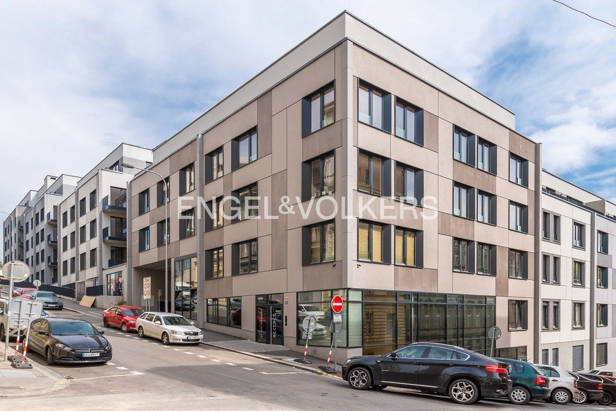 Sklady, Grafická, Praha, 22 m²