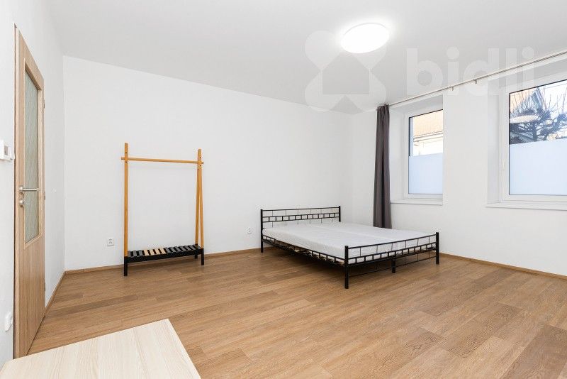 Pronájem byt 2+kk - Pražská třída, Hradec Králové, 60 m²