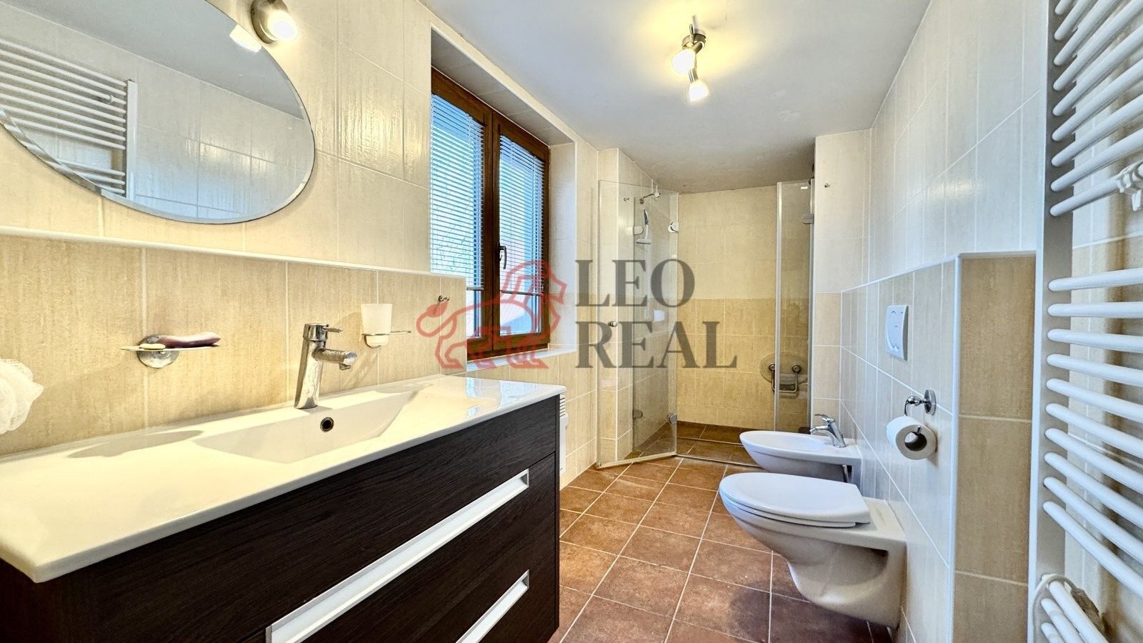 Rodinný dům · 250 m² · Lopeník - 3
