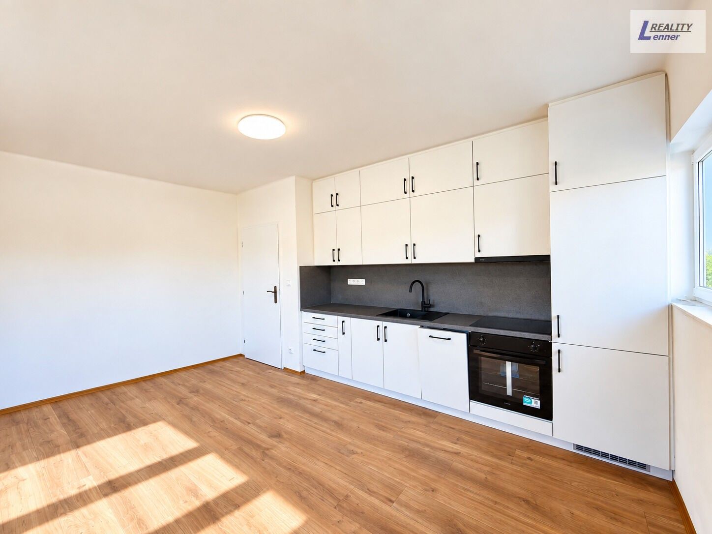 Ostatní, Nečín, 218 m² - 2