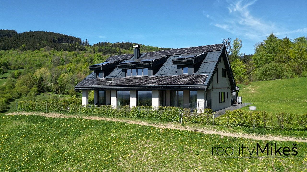 Rodinný dům · 470 m² · Liberec - 4