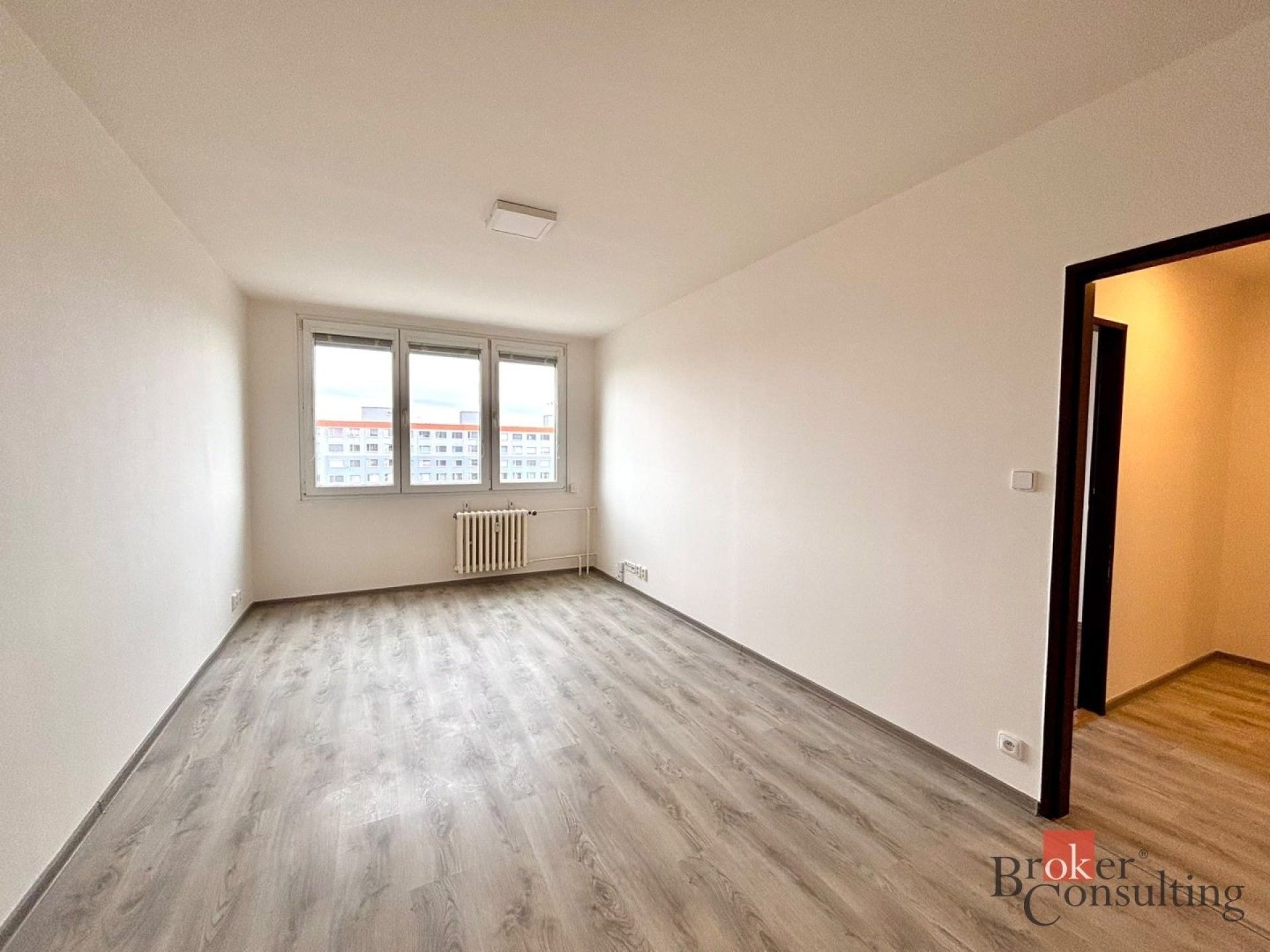Byt 2+kk · 54 m² · Zrzavého, Praha - 3