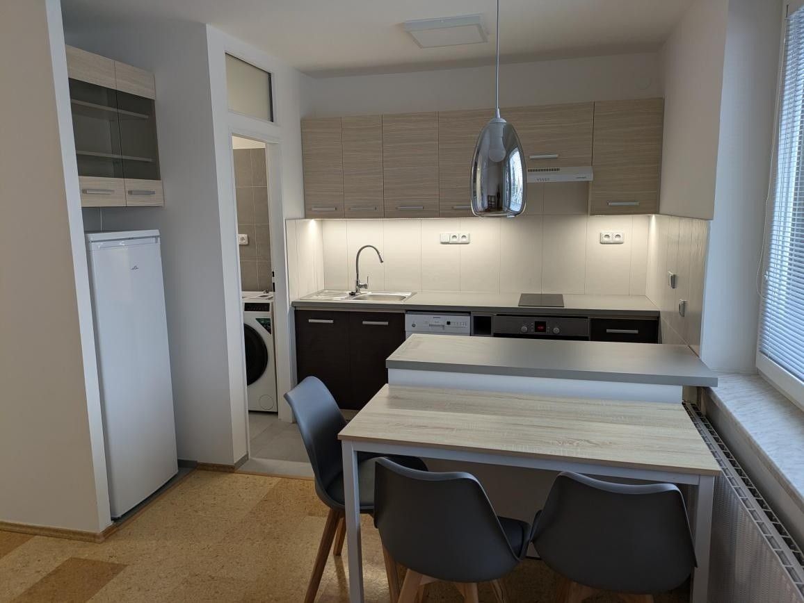 Byty, Vracov, 696 42