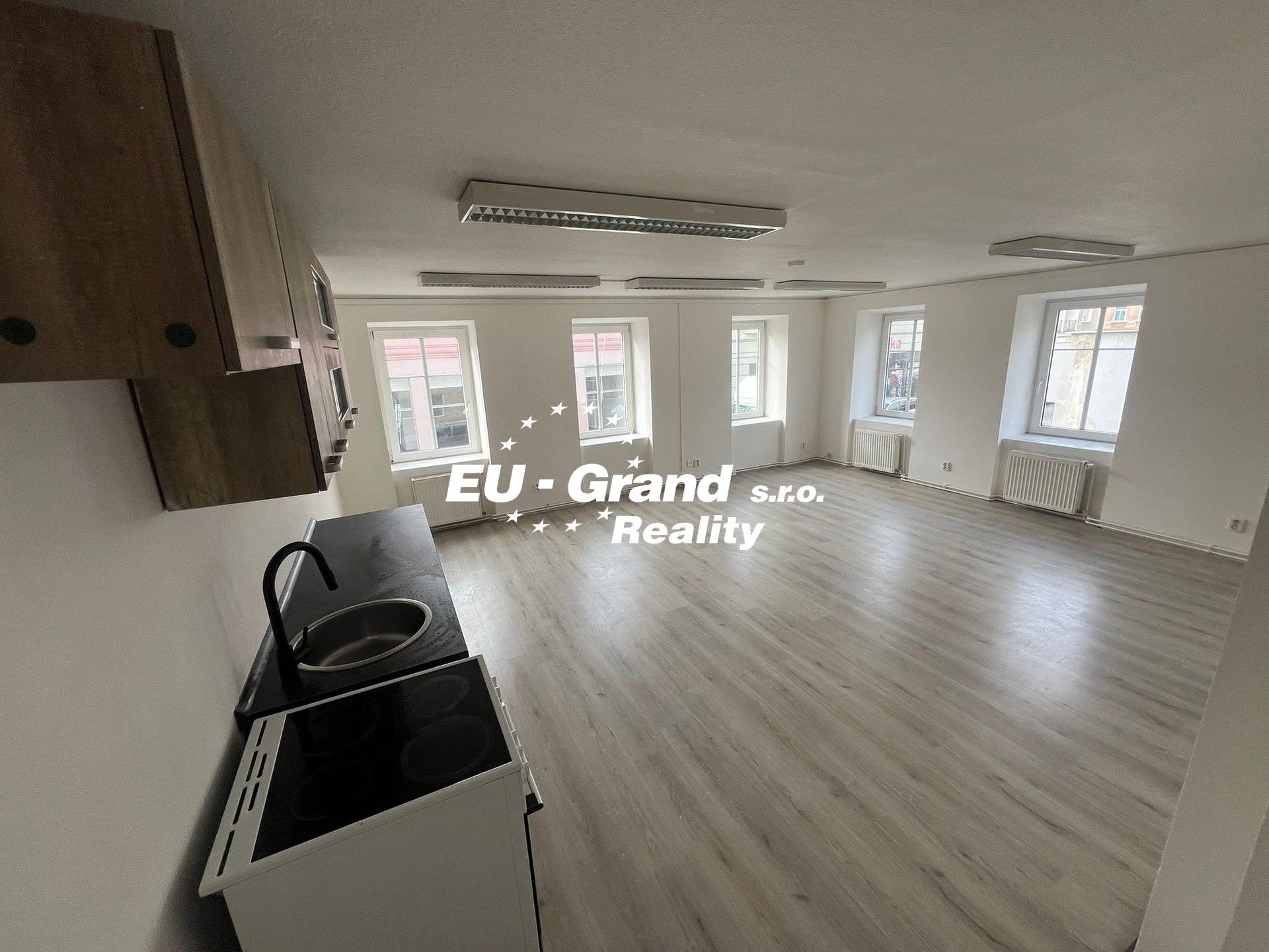 Pronájem byt 2+kk - Národní, Varnsdorf, 68 m²