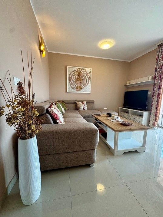 Prodej byt - 987 65, Slovensko