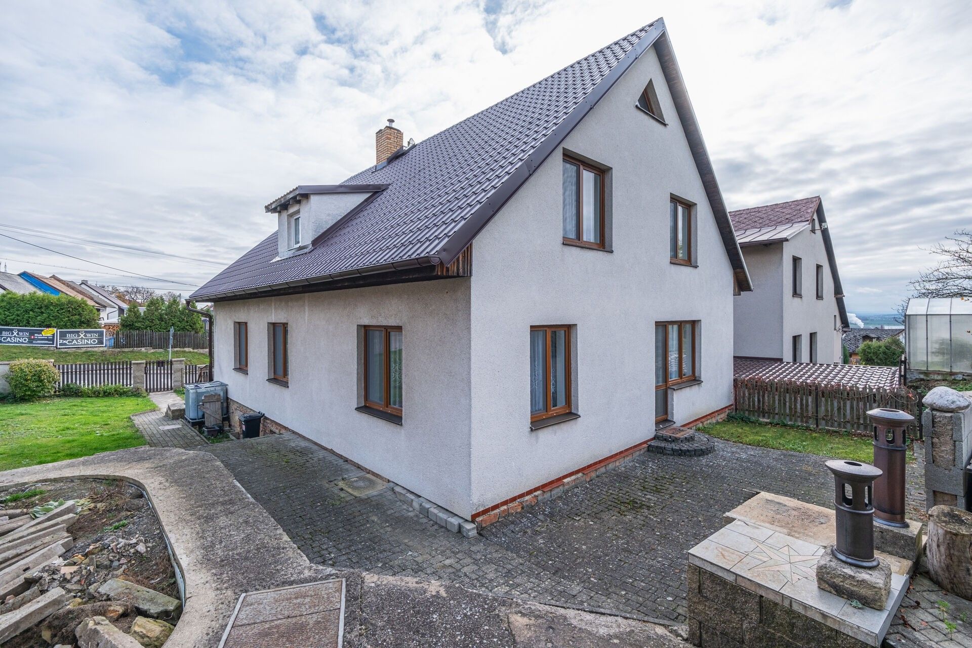 Prodej rodinný dům - Bojetice, Dobrovice, 250 m²