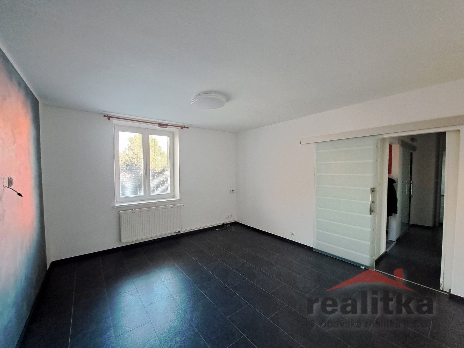 Pronájem byt 1+1 - Těšínská, Opava, 38 m²