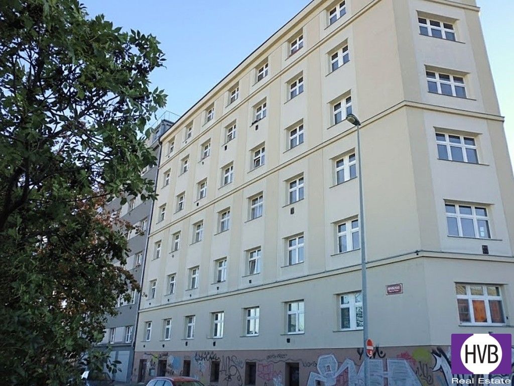 Pronájem byt 2+kk - Nusle, Praha, 45 m²