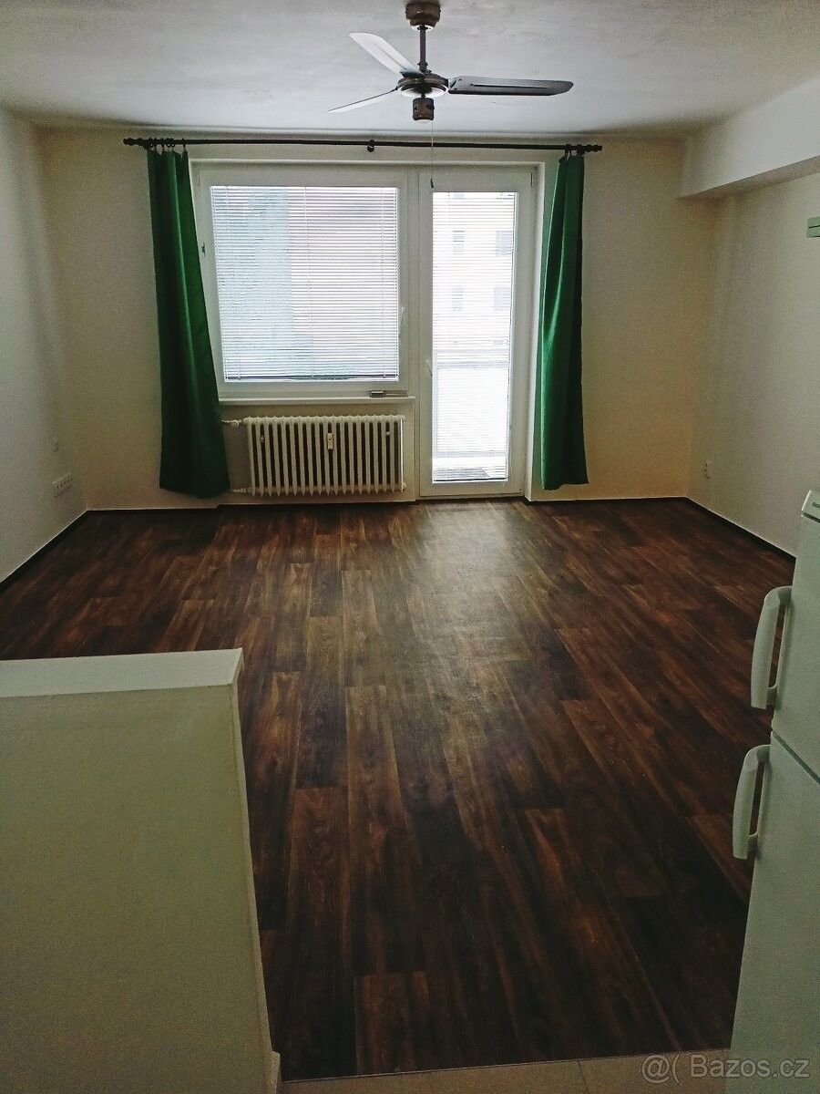 Pronájem byt - Kladno, 272 04