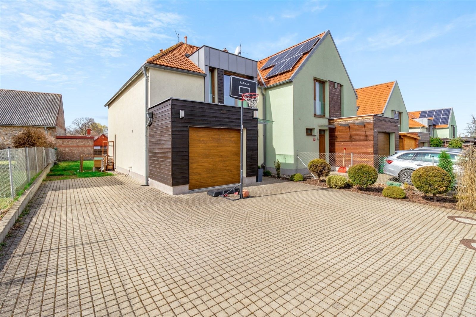 Prodej dům - Drahelčice, 123 m²