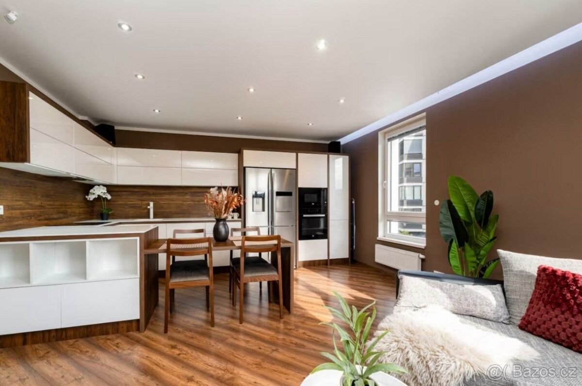 Pronájem byt - Ostrava, 702 00