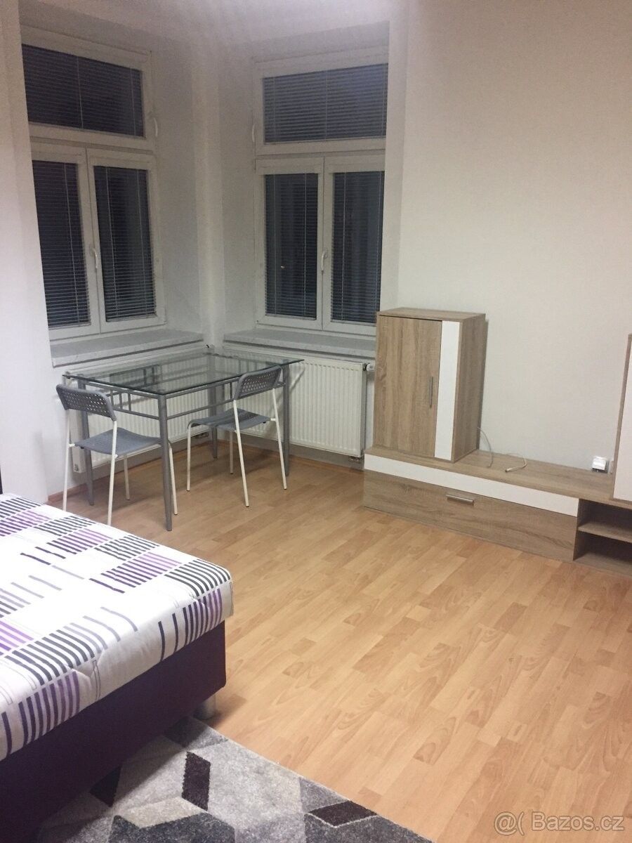 Pronájem byt - Brno, 621 00