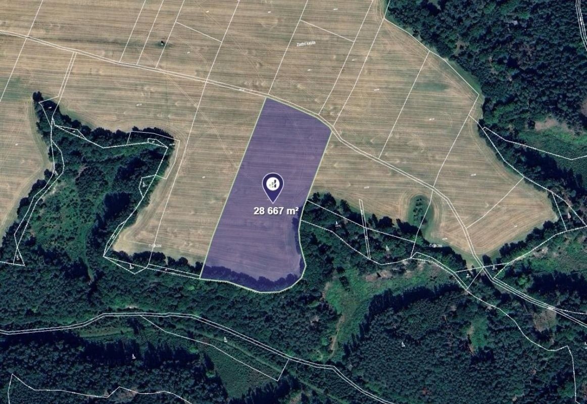 Zemědělské pozemky, Dobřeň, 28 667 m²