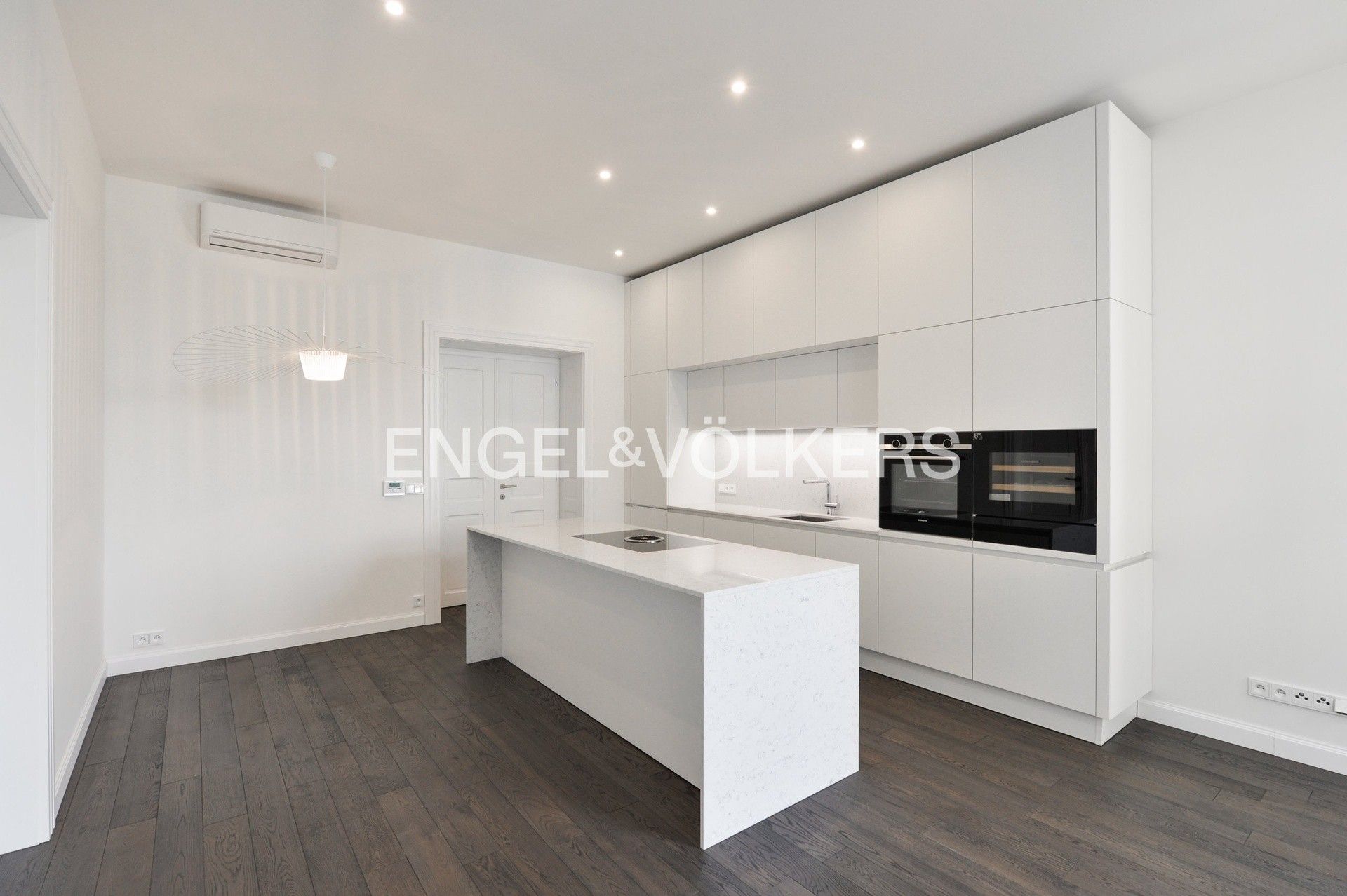 4+kk, Laubova 1689, Praha Vinohrady, 137 m² - 2