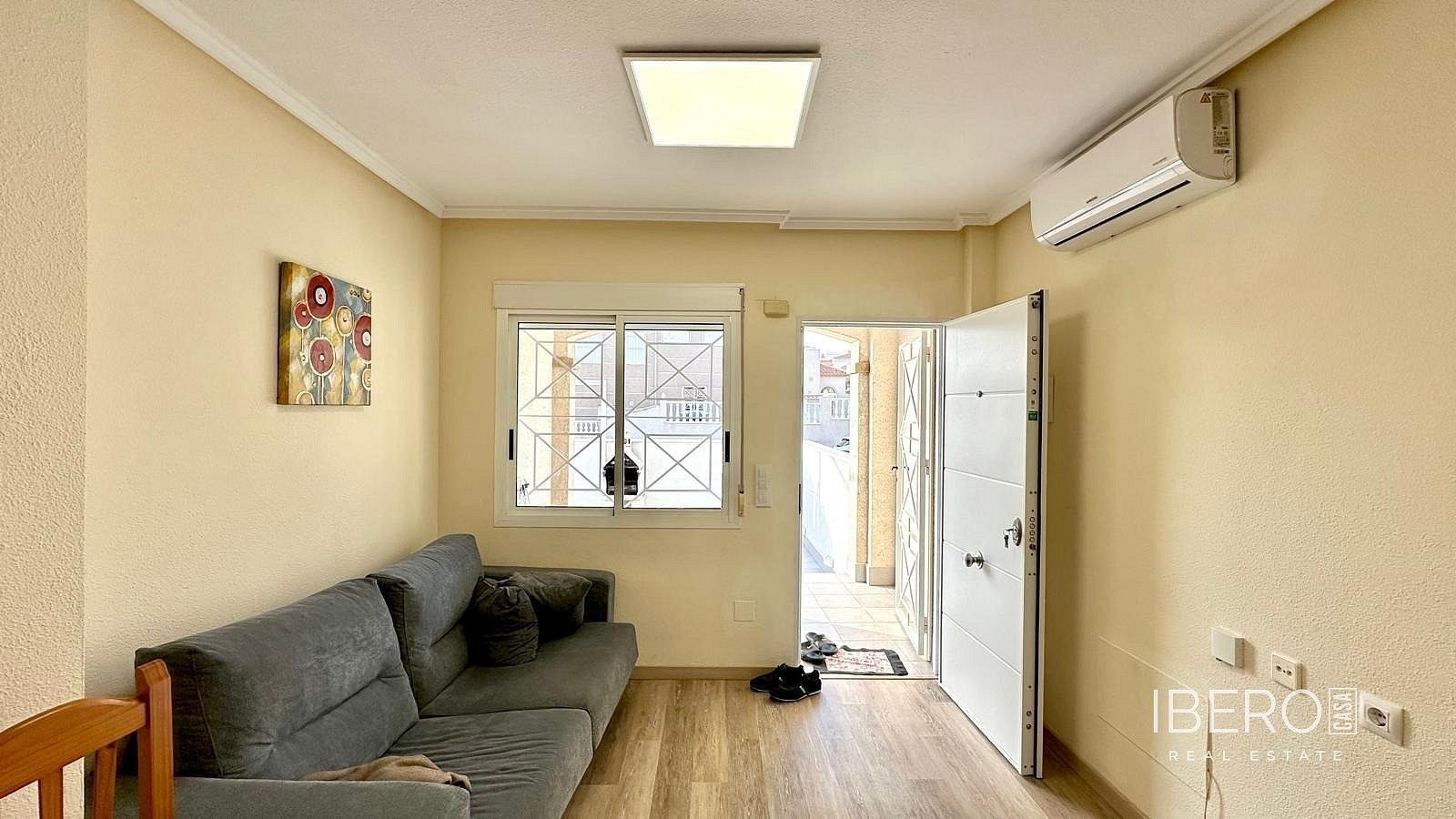 Prodej rodinný dům - Torrevieja, ES, 86 m² - 2