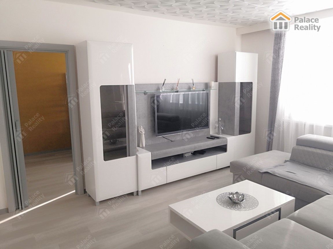 Pronájem byt 3+1 - Bělehradská, Pardubice, 60 m²