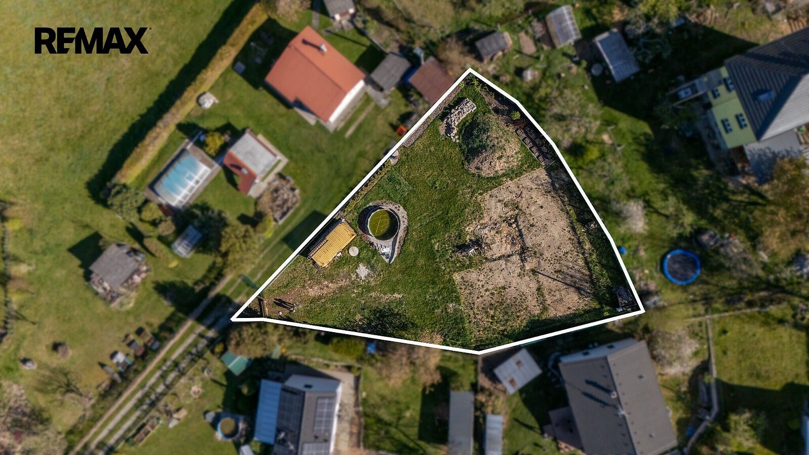 Pozemek, 997 m²