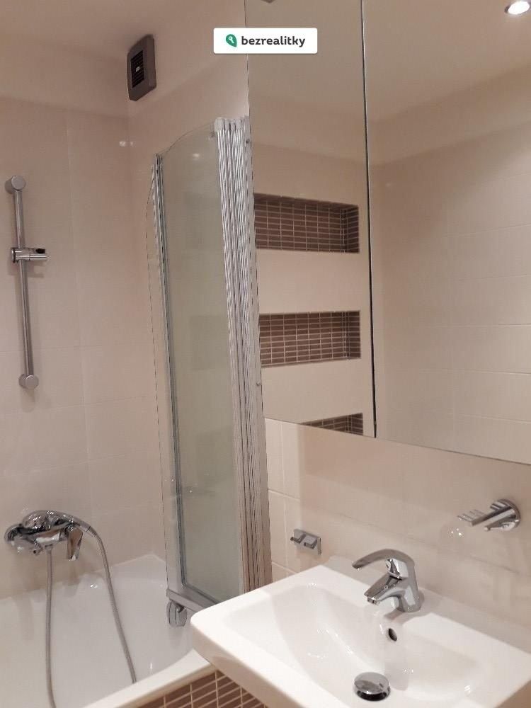 Prodej byt 3+1 - Přecechtělova 2231, Praha, 75 m²