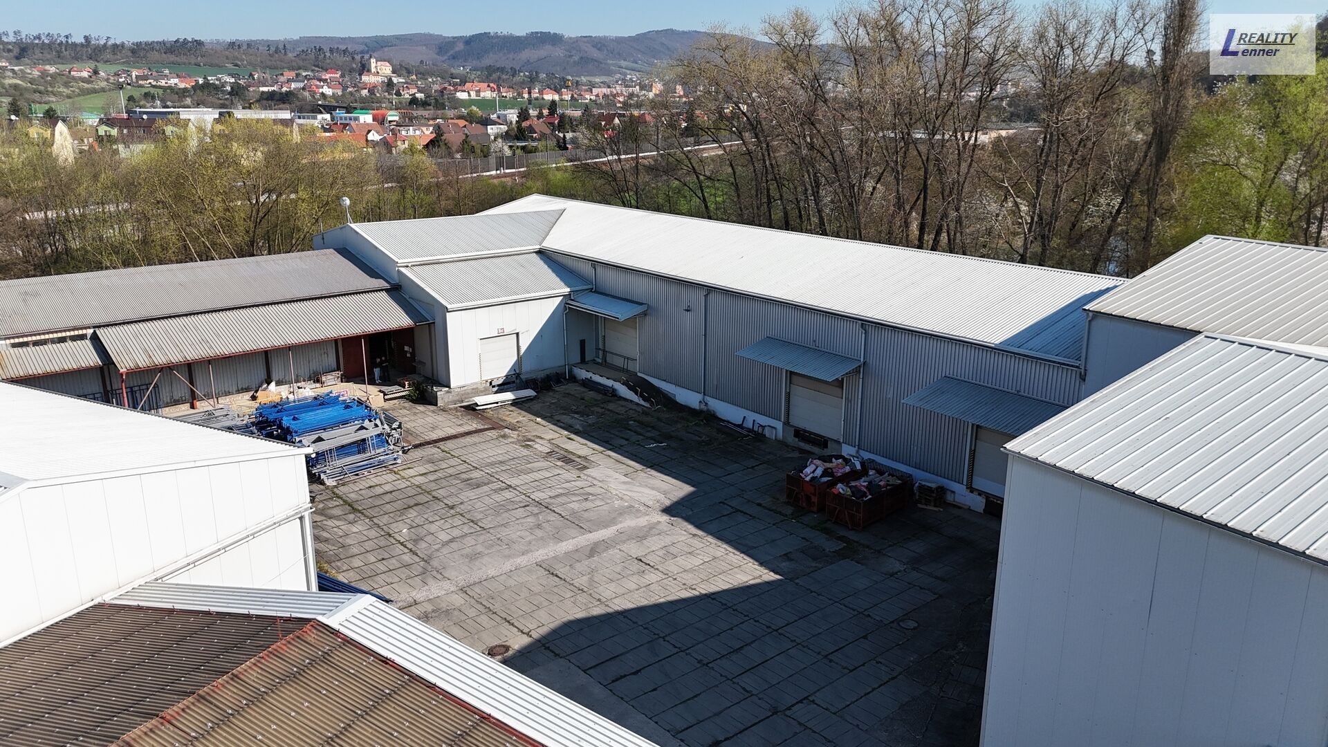 Sklad · 1 045 m² · Pivovarská, Králův Dvůr Popovice - 3