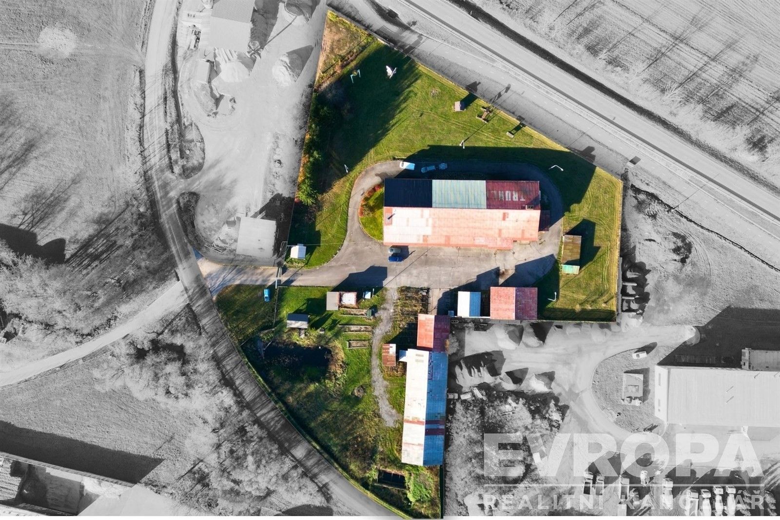 Výrobní prostory, Prostřední Lánov, Lánov, 740 m²