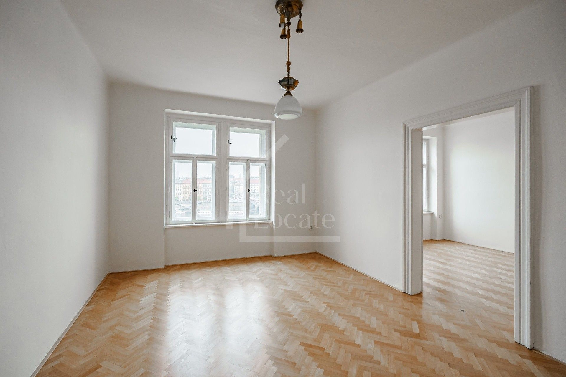 2+kk, Janáčkovo nábřeží, Praha, 81 m² - 2