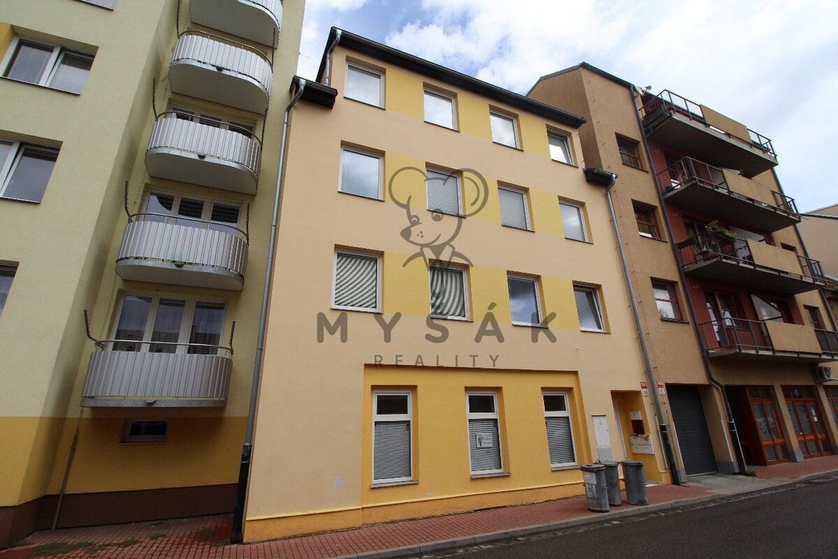 2+1, J. Š. Baara, České Budějovice, 72 m²