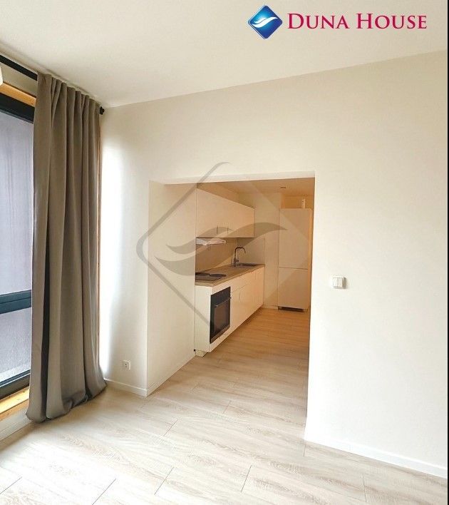 Byt 2+1 · 49 m² · Poděbradská, Praha - 3