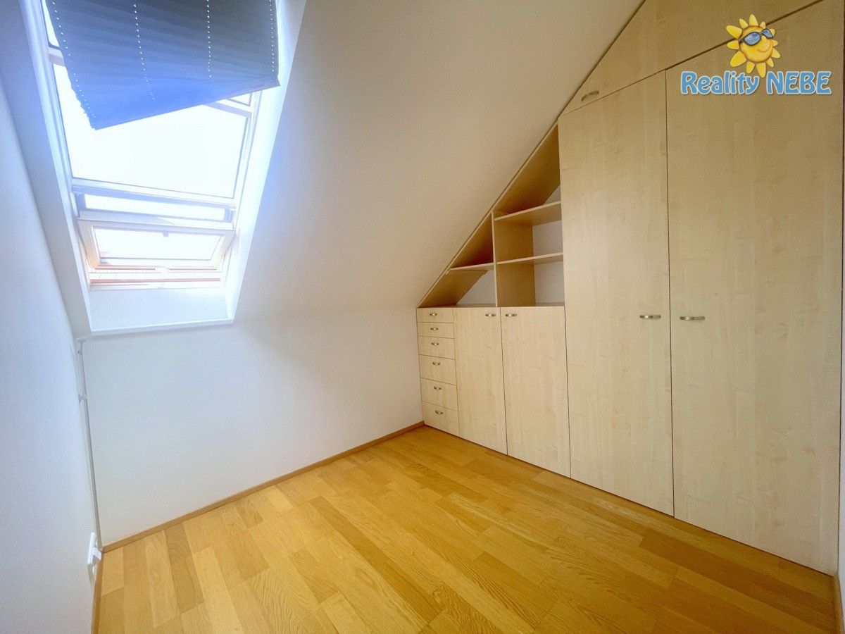 Pronájem byt 2+kk - Lublaňská, Praha, 38 m² - 5