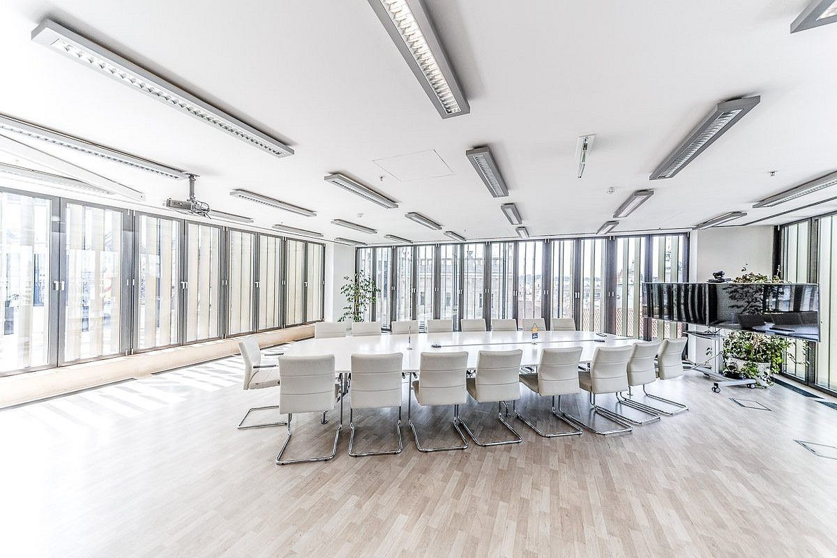 Kancelář · 353 m² · Praha - 3