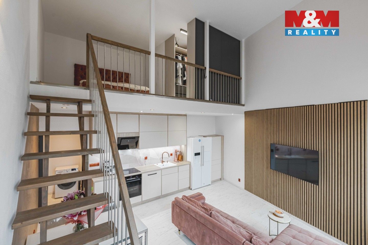 4+kk, Husovo náměstí, Klatovy, 78 m²