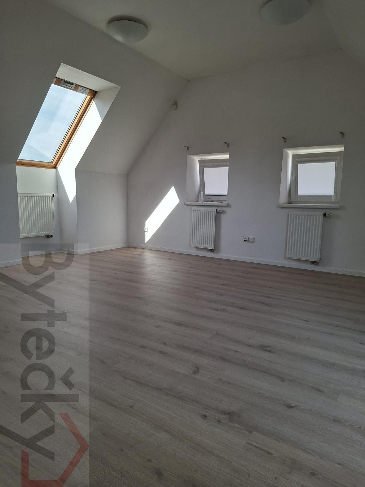 Kancelář · 24 m² · Ohradské náměstí, Praha Stodůlky - 2