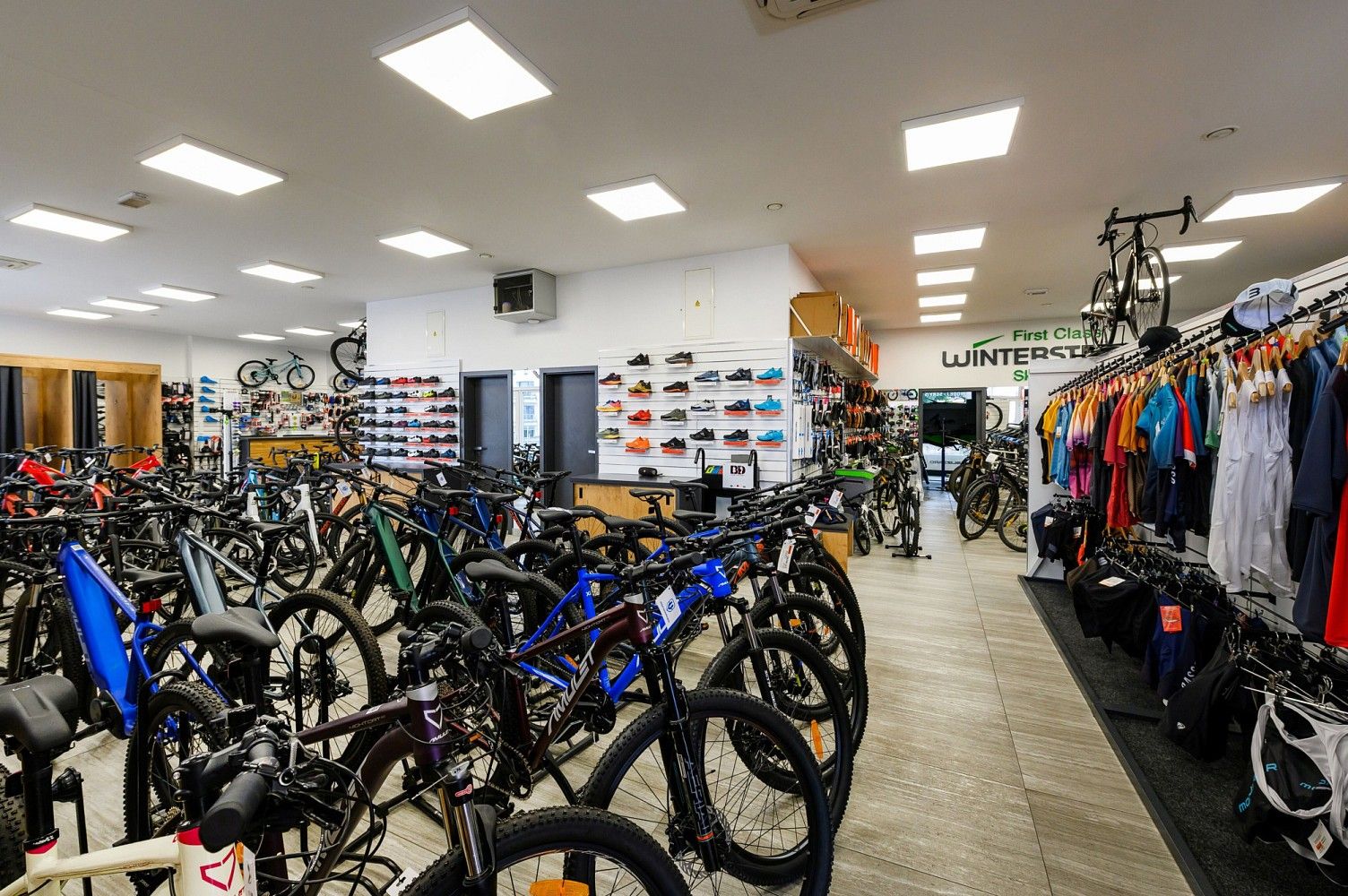 Pronájem obchodní prostory - Plzeň - Severní Předměstí, okres Plzeň-město, Plzeňský kraj, 304 m² - 5