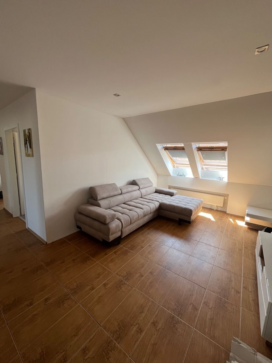 3+1, Klumparova, Hradec Králové - Hradec Králové, Královéhradecký kraj, 111 m² - 1