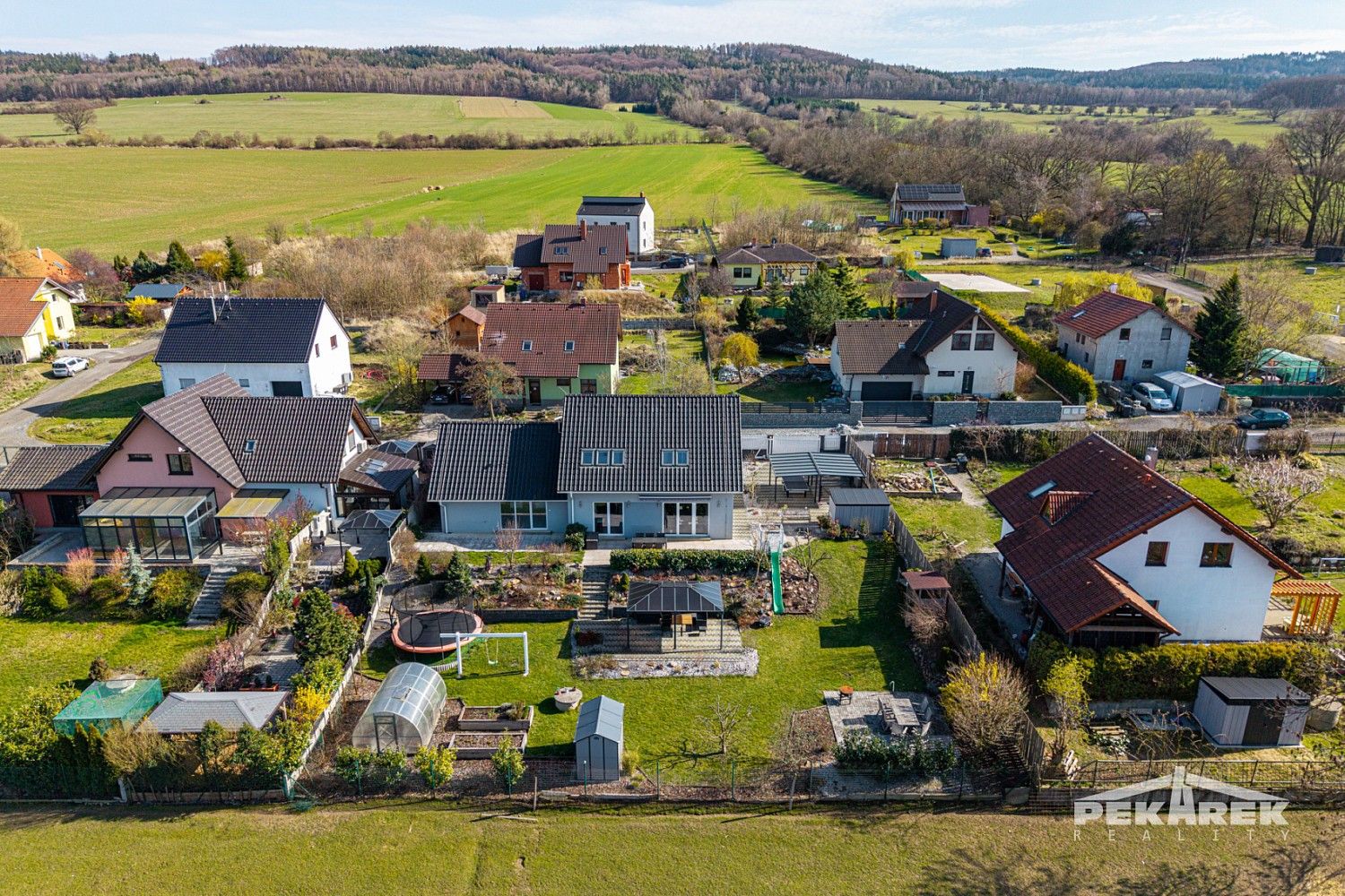Rodinný dům · 179 m² · Skuhrov - Hodyně, okres Beroun, Středočeský kraj - 3