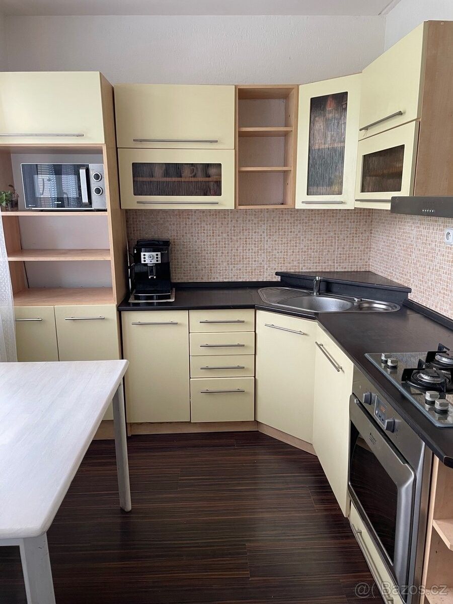 Byty, Chomutov, 430 01 - 1