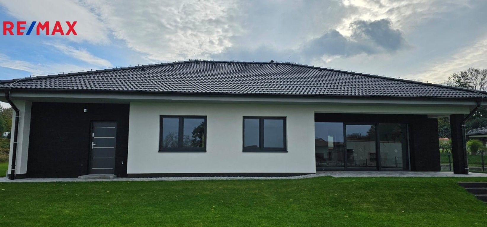 Pronájem rodinný dům - Dobratice, 162 m²
