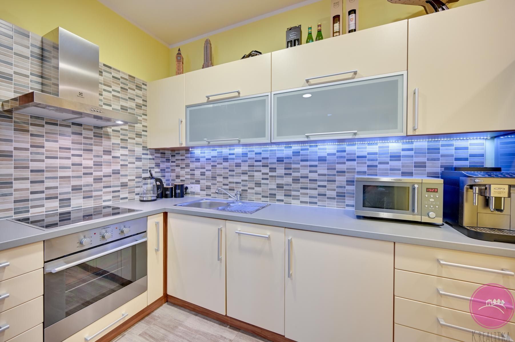 2+kk, Horní náměstí, Šternberk, 85 m² - 2