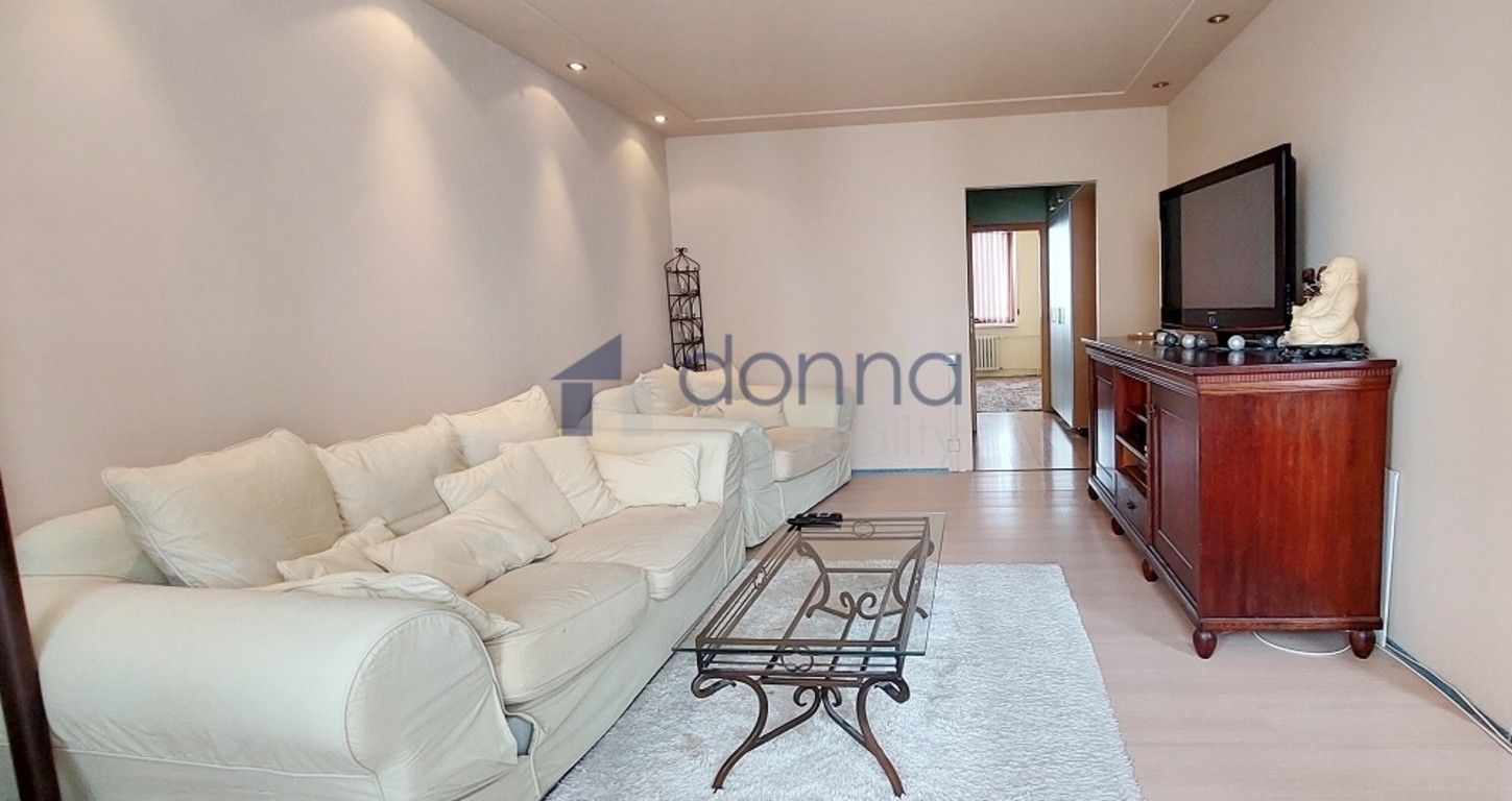 Pronájem byt 3+1 - Matúškova, Praha, 75 m²