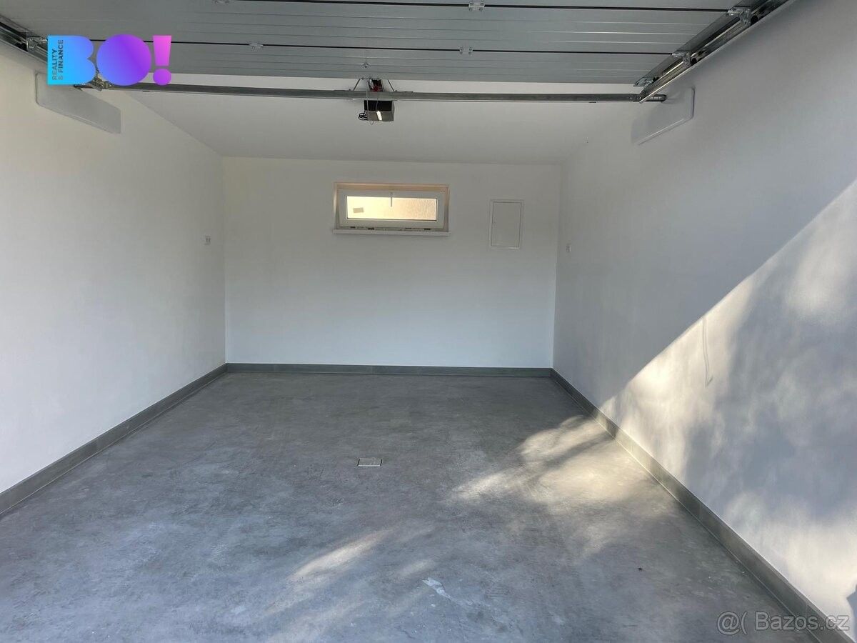 Pronájem garáž - Český Těšín, 737 01